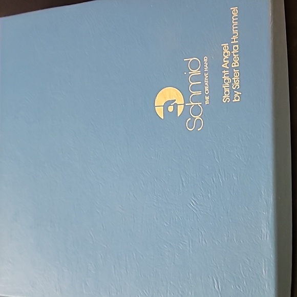 Vintage 1979 Christmas Plate "Starlight Angel" - Picture 5 of 5